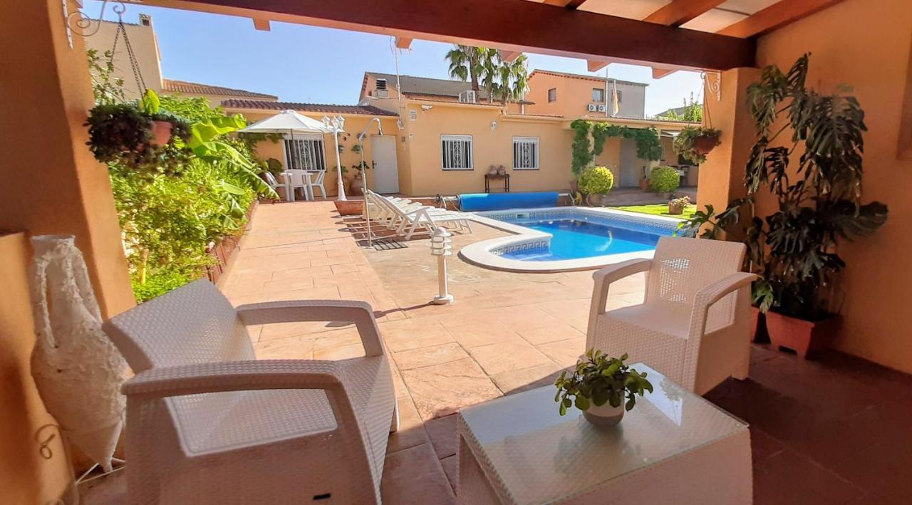 Chalet Vacacional Con Piscina Privada Y Barbacoa Tarragona Esterno foto