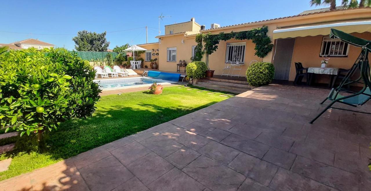 Chalet Vacacional Con Piscina Privada Y Barbacoa Tarragona Esterno foto
