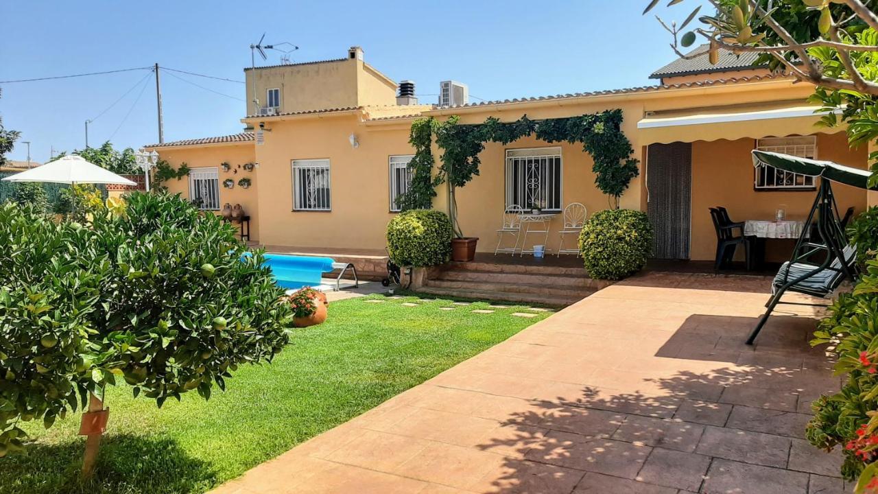 Chalet Vacacional Con Piscina Privada Y Barbacoa Tarragona Esterno foto