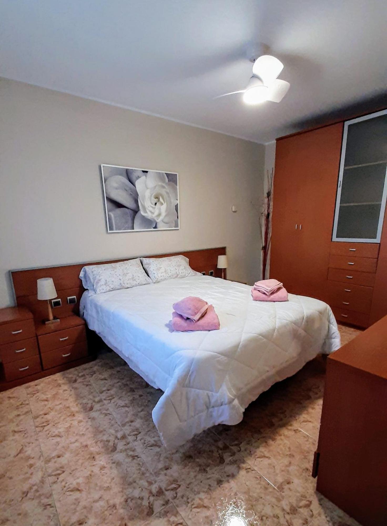 Chalet Vacacional Con Piscina Privada Y Barbacoa Tarragona Esterno foto